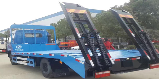 【國(guó)五】東風(fēng)多利卡平板