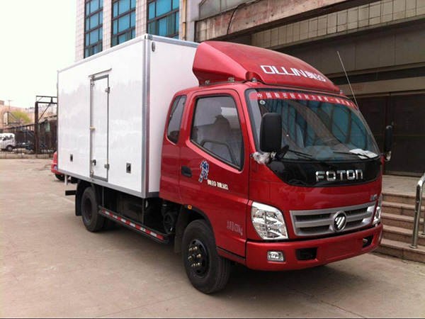 福田奧鈴6.1米貨廂冷藏車 福田奧鈴6.1米貨廂冷藏車
