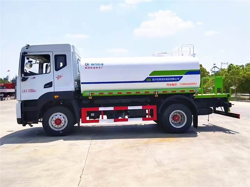 東風多利卡D9灑水車 東風多利卡D9灑水車