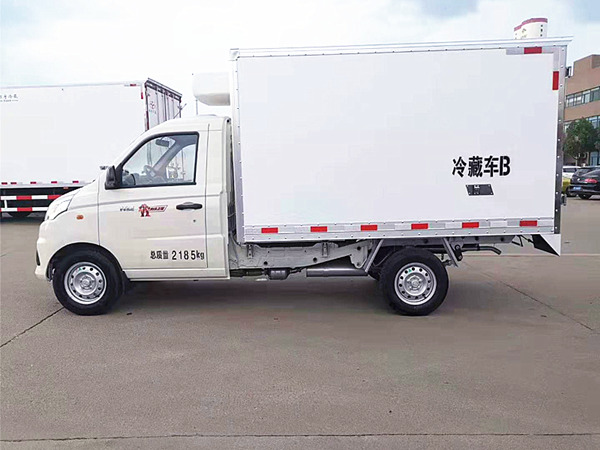 福田祥菱國(guó)六藍(lán)牌冷藏車
